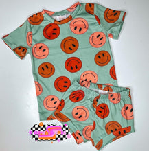 Load image into Gallery viewer, Winter Stripes