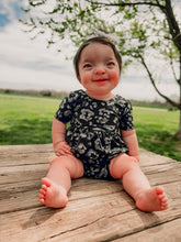 Load image into Gallery viewer, Little Goose Love