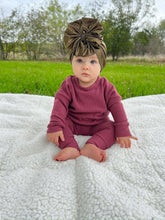 Load image into Gallery viewer, Little Goose Love