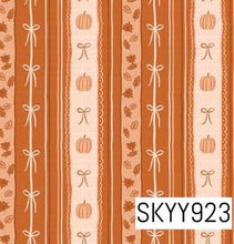 Load image into Gallery viewer, Couquette Pumpkins
