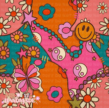 Load image into Gallery viewer, Retro Bloom Babe
