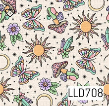 Load image into Gallery viewer, Floral Smiley
